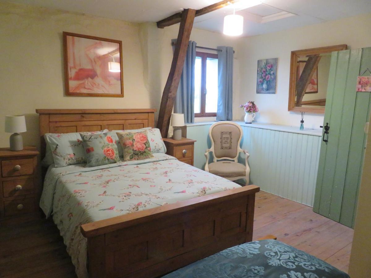 Michouat Chambre D'Hotes Vidou Esterno foto