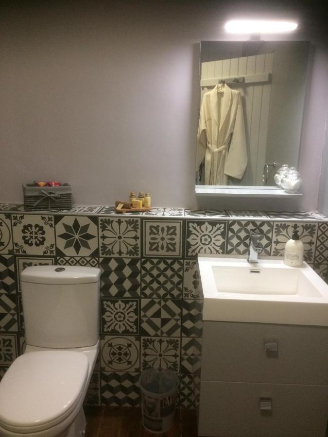 Michouat Chambre D'Hotes Vidou Esterno foto