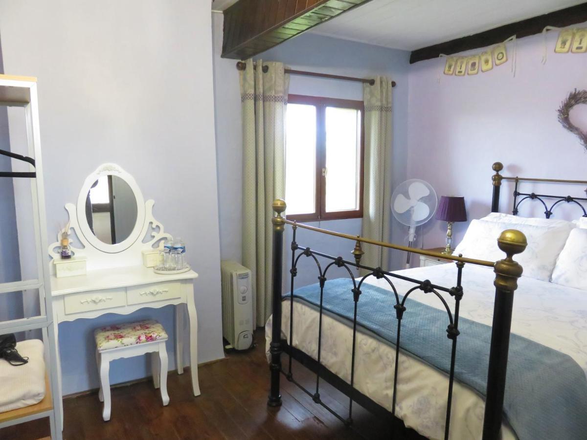 Michouat Chambre D'Hotes Vidou Esterno foto